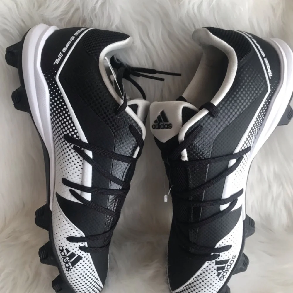 Adidas cleats size men’s 12 - Picture 15 of 15